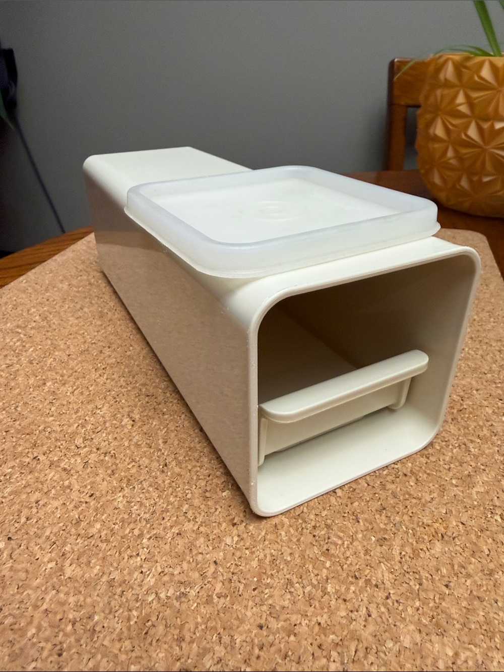 Vintage Tupperware Cheese & Cracker Keeper Tray & Lid 3-piece Set #1696-7